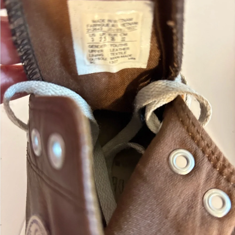 Converse Chuck Taylor All Star high-top sneakers youth